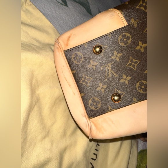 Authentic Louis Vuitton Monogram Beverly GM Bag - Picture 12 of 17